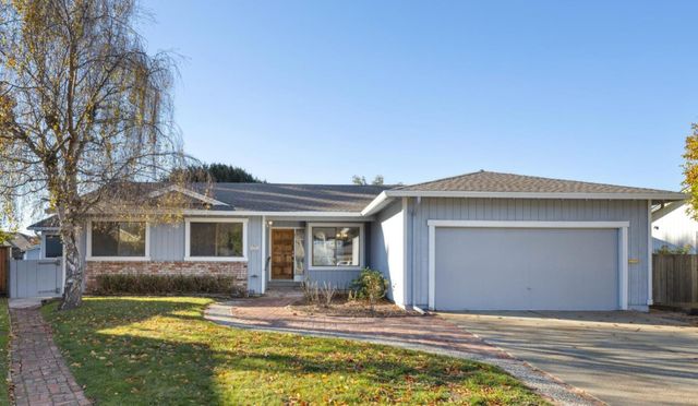 754 Vasques Drive, Half Moon Bay, CA 94019