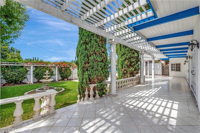 150 W 36th Street, Long Beach, CA 90807
