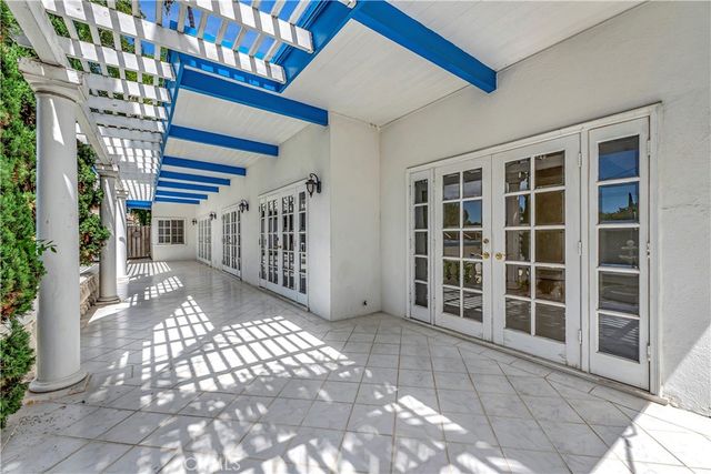 150 W 36th Street, Long Beach, CA 90807