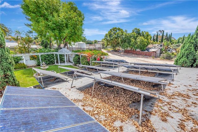 150 W 36th Street, Long Beach, CA 90807