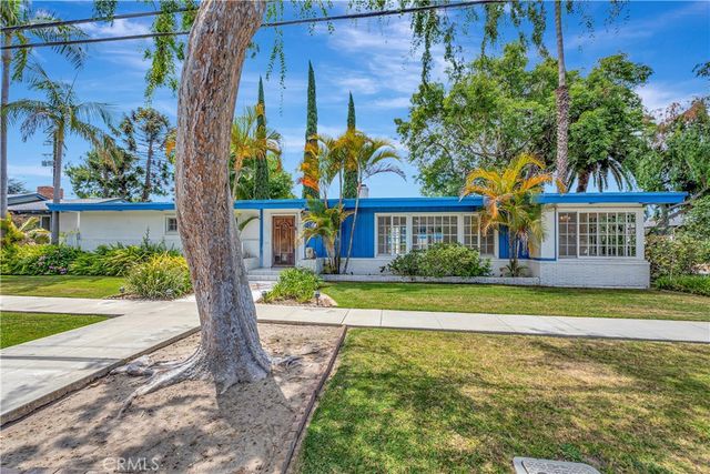 150 W 36th Street, Long Beach, CA 90807