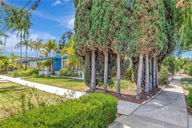 150 W 36th Street, Long Beach, CA 90807