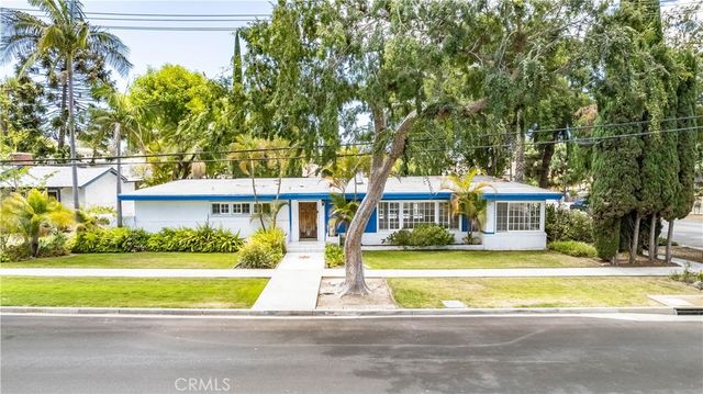 150 W 36th Street, Long Beach, CA 90807