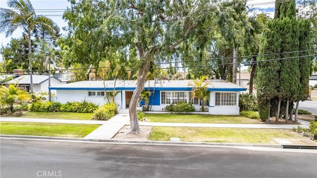 150 W 36th Street, Long Beach, CA 90807
