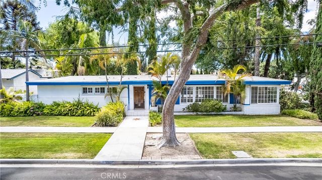 150 W 36th Street, Long Beach, CA 90807