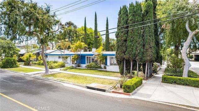 150 W 36th Street, Long Beach, CA 90807