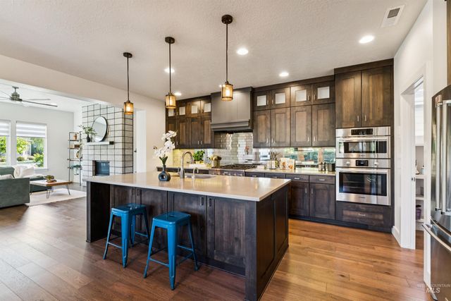 4341 E Rivernest Dr, Boise, ID 83716