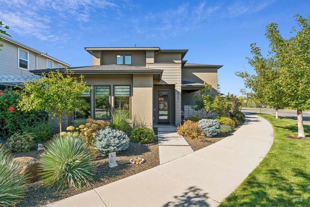4341 E Rivernest Dr, Boise, ID 83716