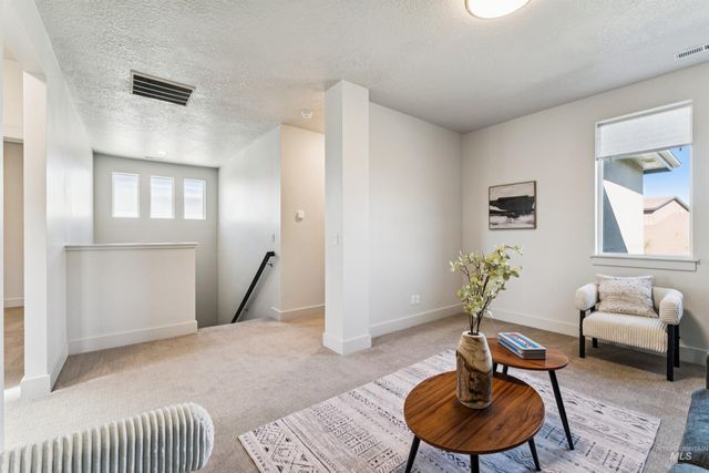 4341 E Rivernest Dr, Boise, ID 83716