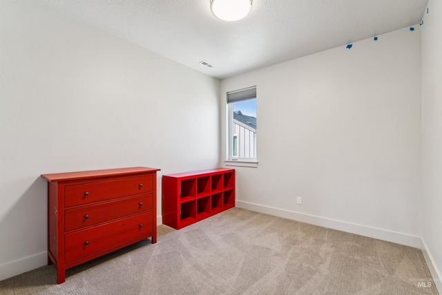 4341 E Rivernest Dr, Boise, ID 83716