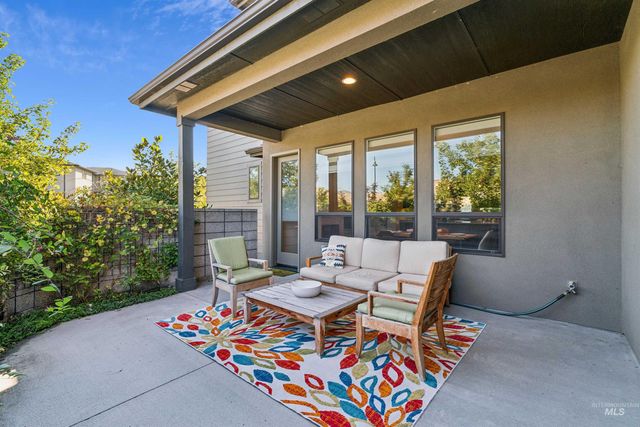 4341 E Rivernest Dr, Boise, ID 83716