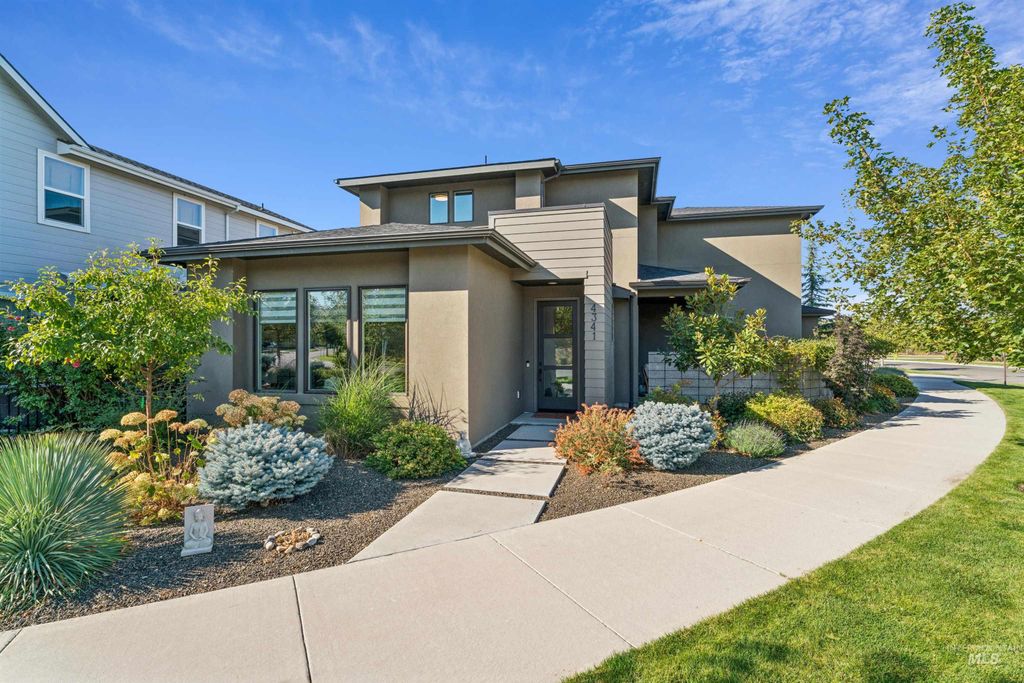 4341 E Rivernest Dr, Boise, ID 83716