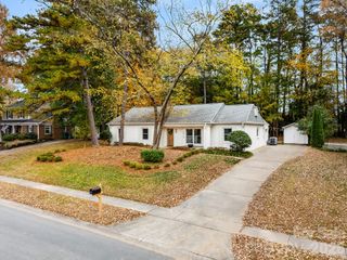 6815 Old Post Road, Charlotte, NC 28212