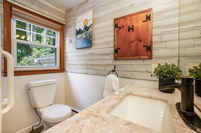 34 Dona Road, Lynn, MA 01904