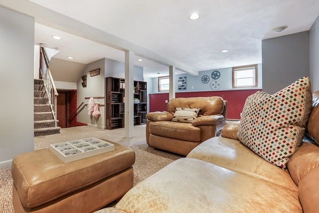 34 Dona Road, Lynn, MA 01904