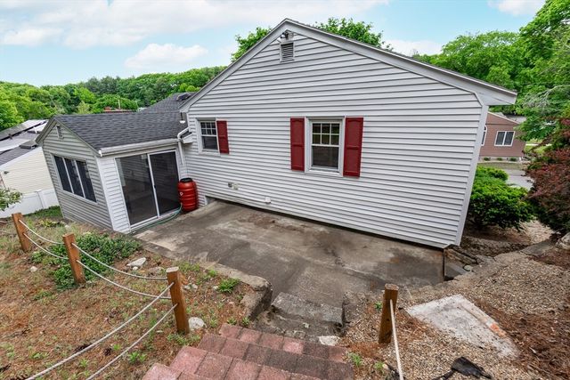 34 Dona Road, Lynn, MA 01904