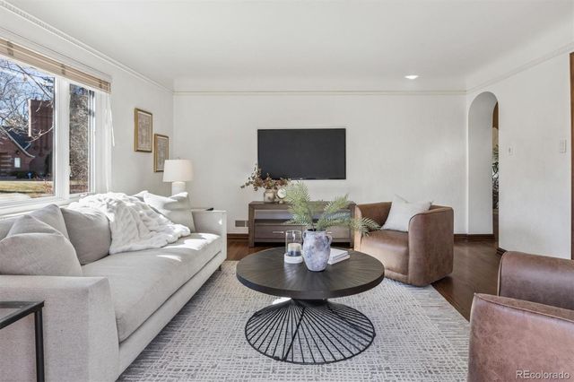 6 Ivy Lane, Denver, CO 80220