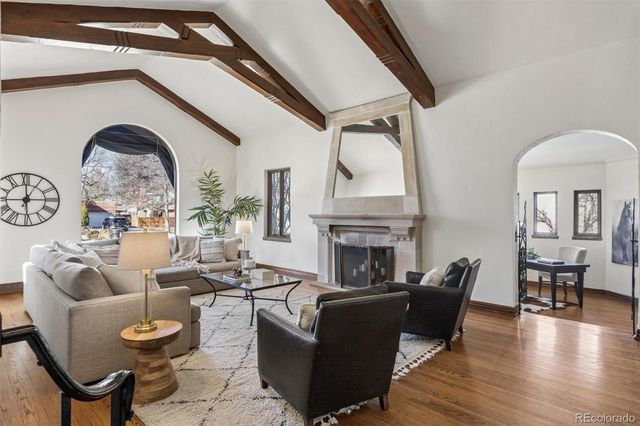 6 Ivy Lane, Denver, CO 80220