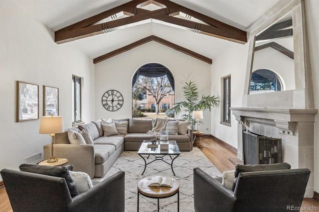 6 Ivy Lane, Denver, CO 80220