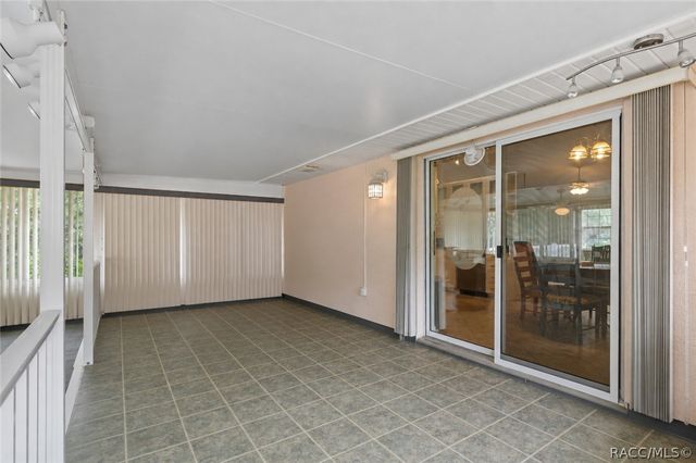 1294 E Cleveland Street, Hernando, FL 34442