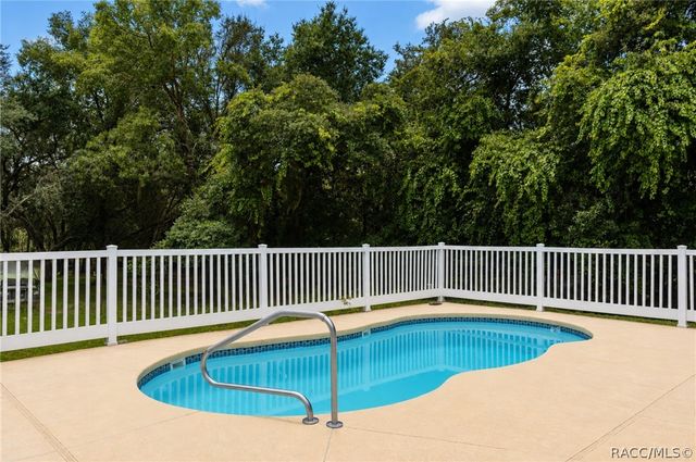 1294 E Cleveland Street, Hernando, FL 34442