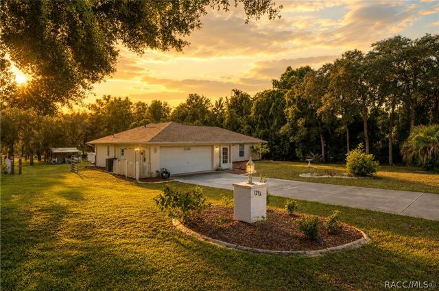 1294 E Cleveland Street, Hernando, FL 34442