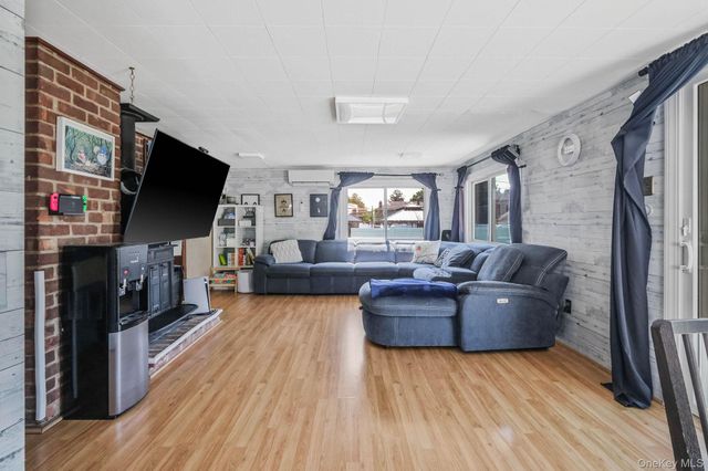 2288 3rd Street, East Meadow, NY 11554