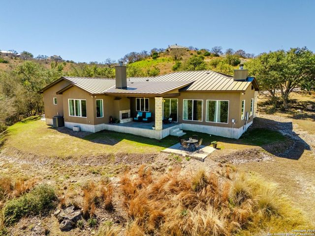 165 Antler Falls Run, Comfort, TX 78013
