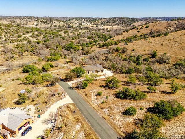 165 Antler Falls Run, Comfort, TX 78013