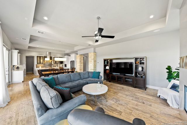 165 Antler Falls Run, Comfort, TX 78013