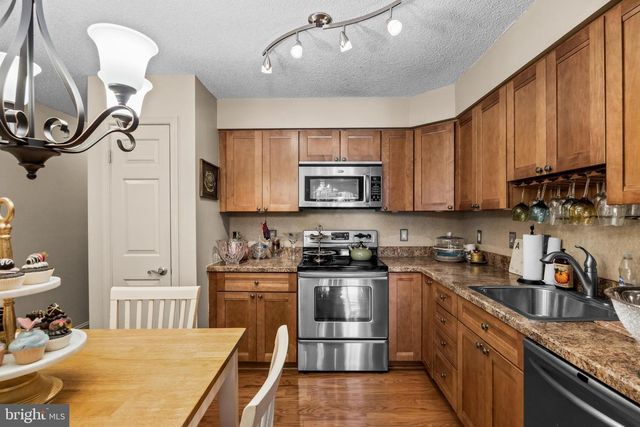 238 SOCIETY HILL BLVD, Cherry Hill, NJ 08003