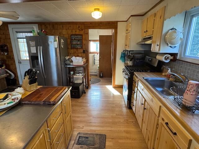 108 Charles Street, Saranac Lake, NY 12983