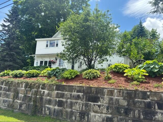 108 Charles Street, Saranac Lake, NY 12983