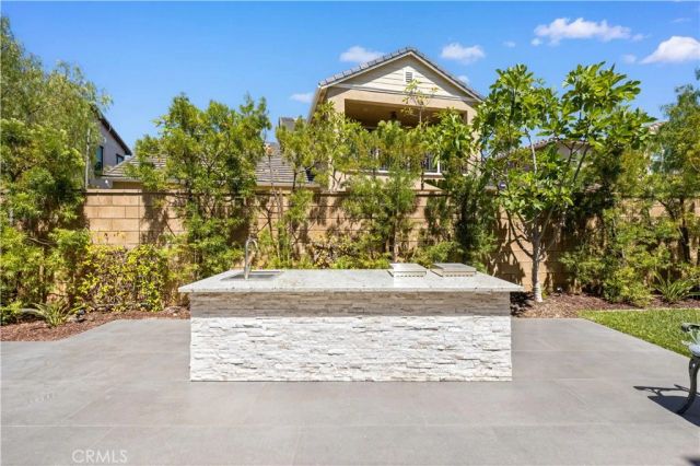 16 Windrow Rd, Tustin, CA 92782