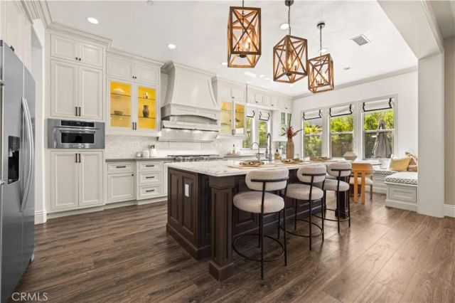 16 Windrow Rd, Tustin, CA 92782