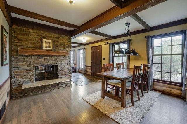 211 Paisley Lane, Golden Valley, MN 55422