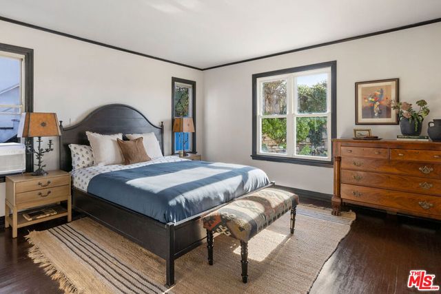 2608 Ivanhoe Drive, Los Angeles, CA 90039