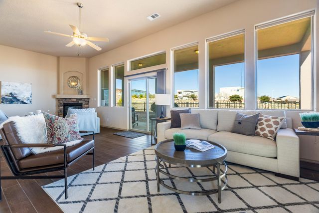 2517 Redondo Santa Fe, Rio Rancho, NM 87144