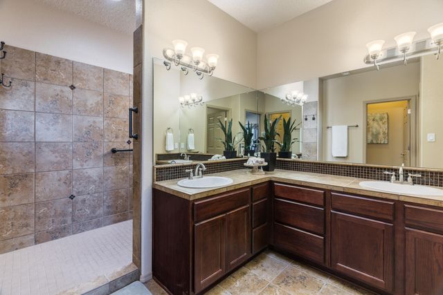 2517 Redondo Santa Fe, Rio Rancho, NM 87144