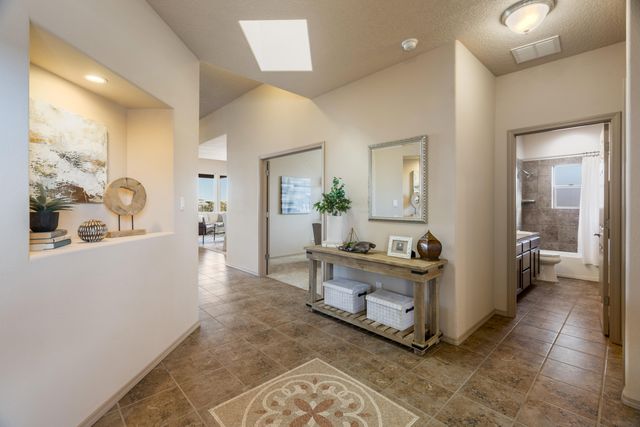 2517 Redondo Santa Fe, Rio Rancho, NM 87144