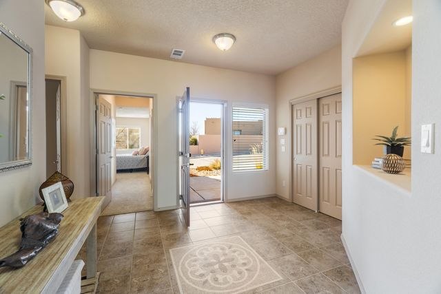 2517 Redondo Santa Fe, Rio Rancho, NM 87144