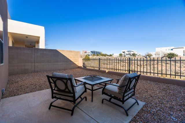 2517 Redondo Santa Fe, Rio Rancho, NM 87144