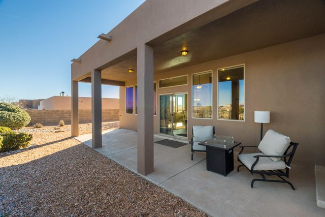 2517 Redondo Santa Fe, Rio Rancho, NM 87144