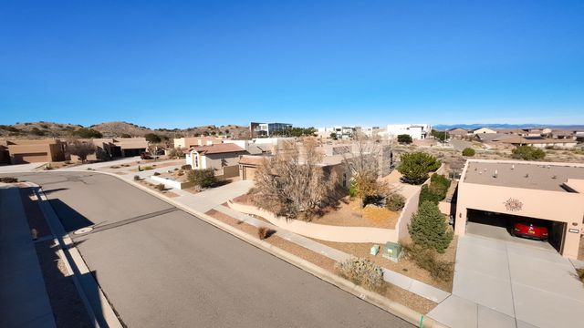 2517 Redondo Santa Fe, Rio Rancho, NM 87144