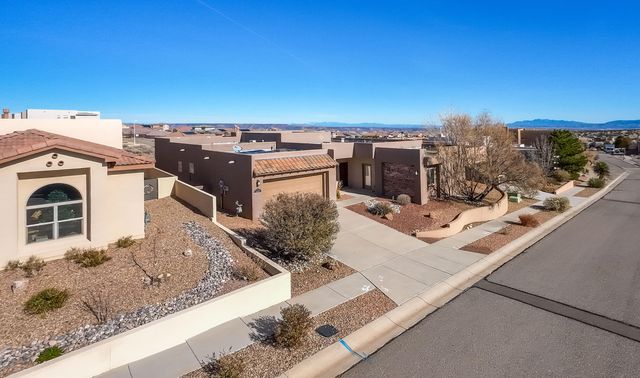 2517 Redondo Santa Fe, Rio Rancho, NM 87144