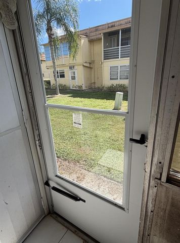 157 Saxony D, Delray Beach, FL 33446