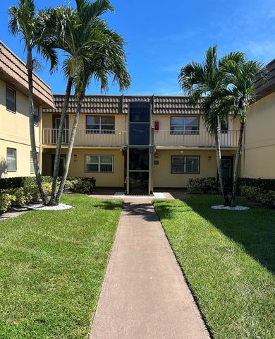 157 Saxony D, Delray Beach, FL 33446