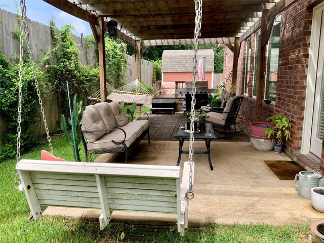 13606 Cotton Court, Mont Belvieu, TX 77523