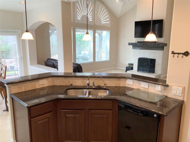 13606 Cotton Court, Mont Belvieu, TX 77523