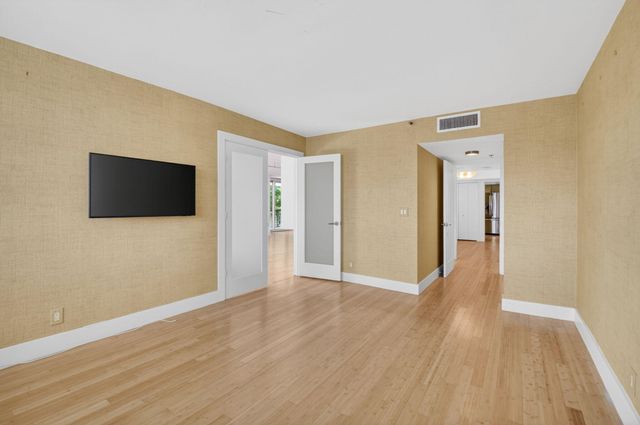 901 E Camino 4c, Boca Raton, FL 33432